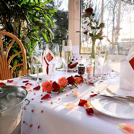 Parkhotel Diani 4* Leipzig
